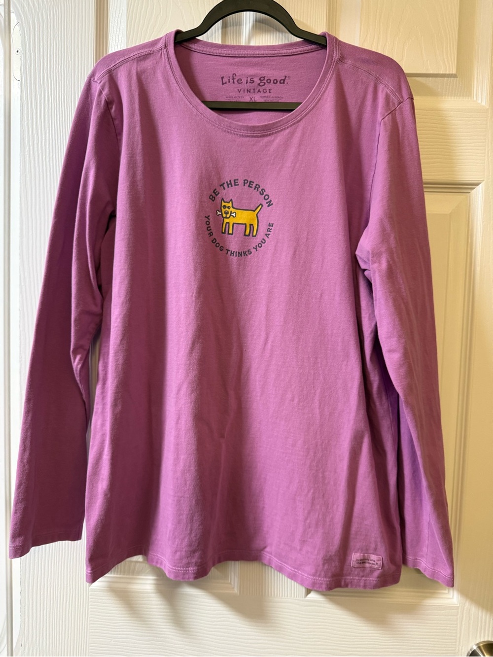 Life Is Good long sleeve T-shirt, in pink sz XL